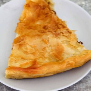 Byrek Shtëpie me Mish